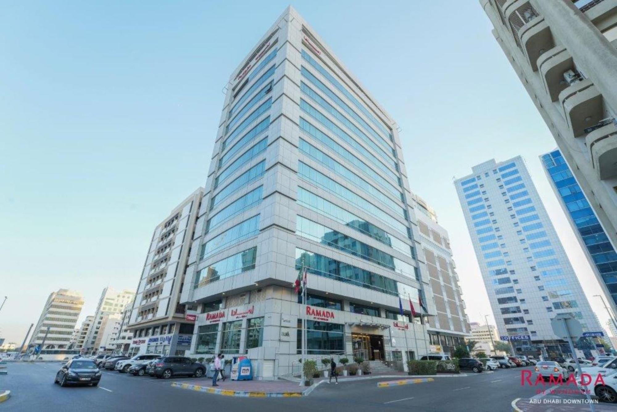 Hotel Ramada Downtown Abú Dhabí Exteriér fotografie