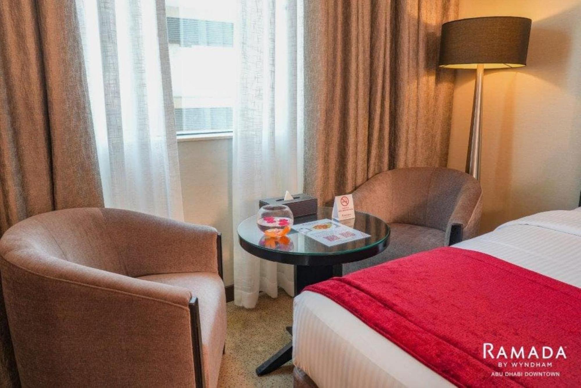 Hotel Ramada Downtown Abú Dhabí Exteriér fotografie