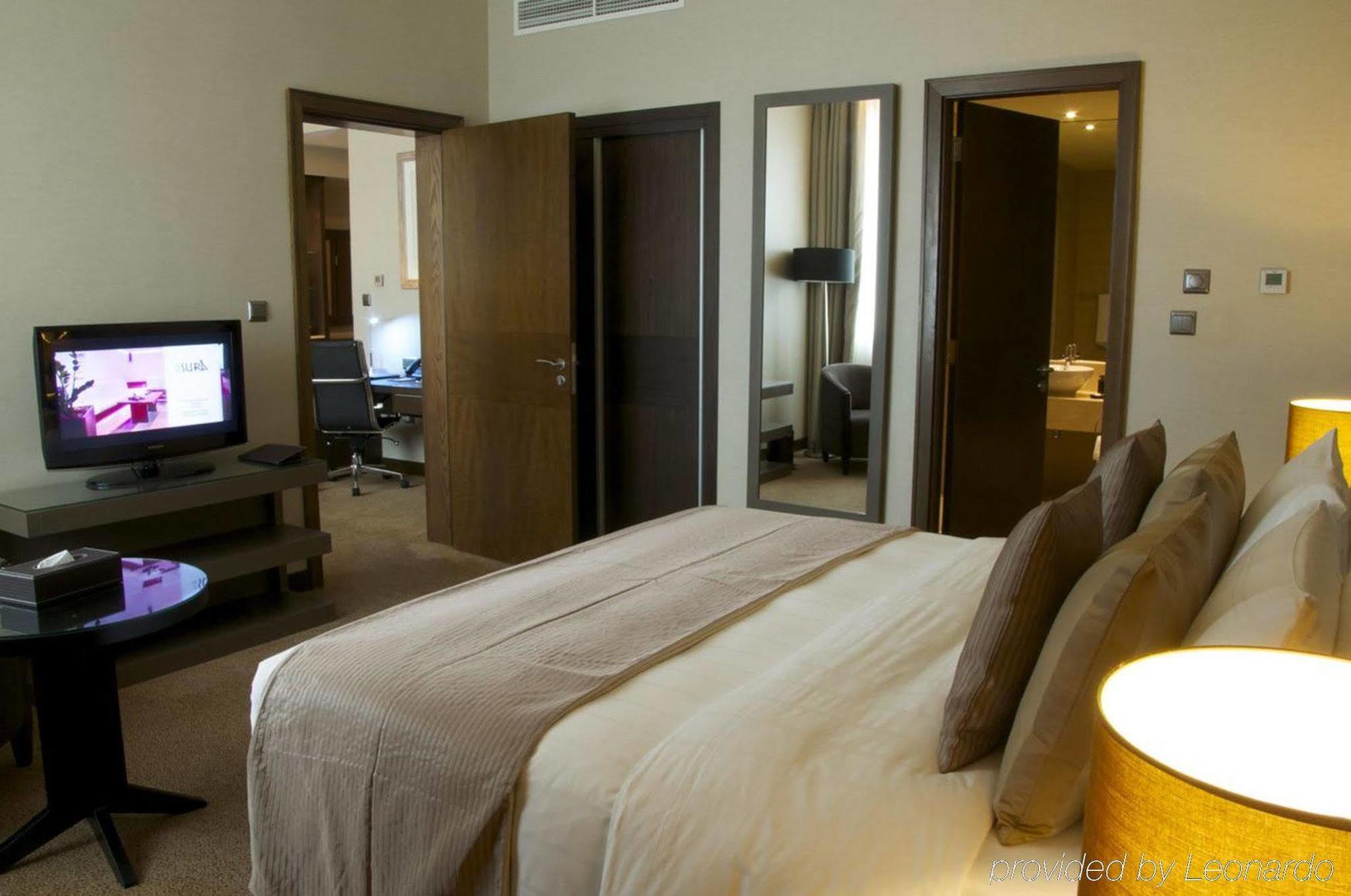 Hotel Ramada Downtown Abú Dhabí Exteriér fotografie
