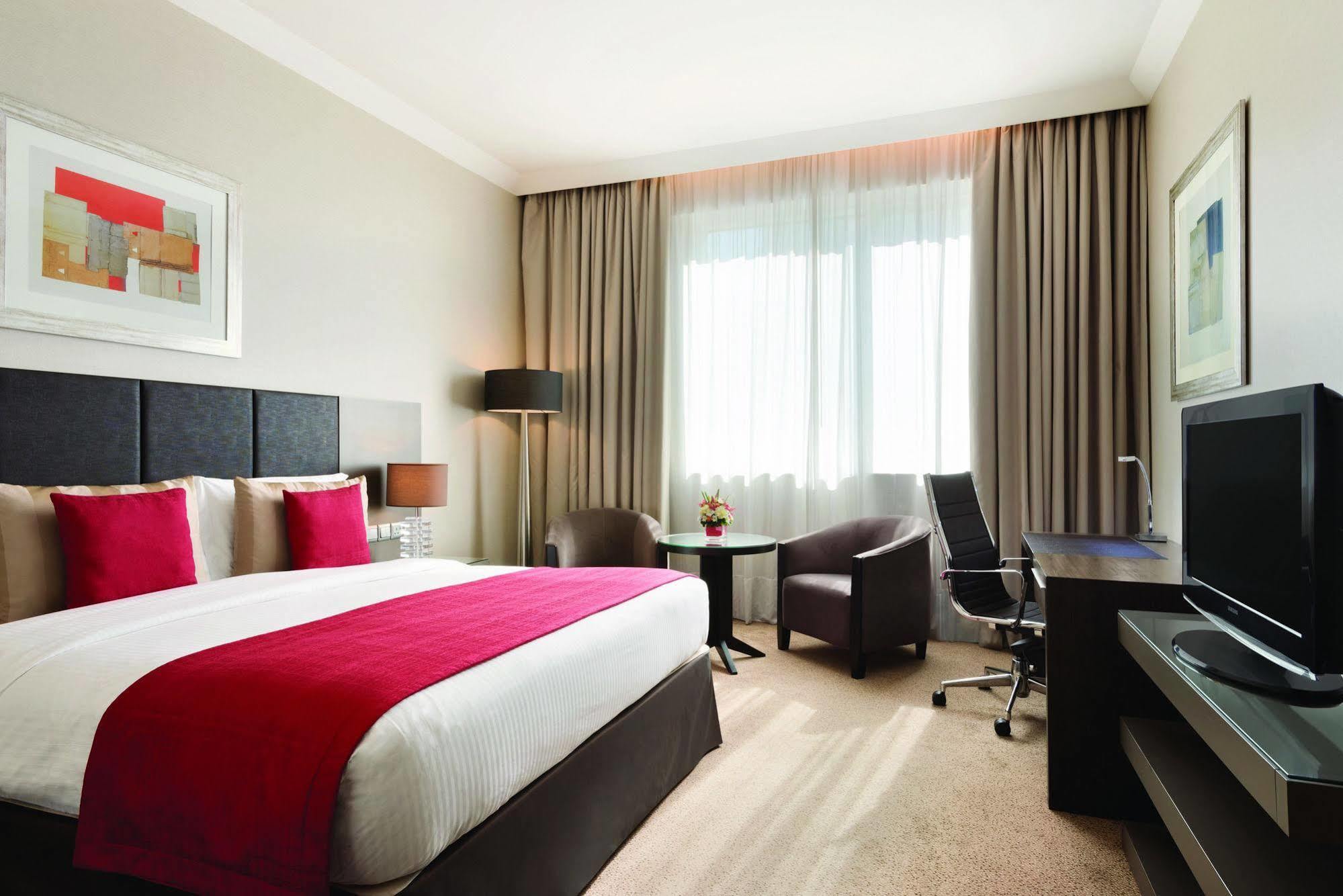 Hotel Ramada Downtown Abú Dhabí Exteriér fotografie